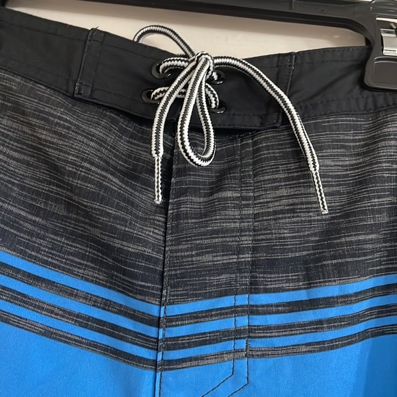 Goodfellow & Co Men’s Swim Shorts Size 30 - Picture 4 of 7